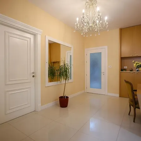 Near Me Appartamento Tirana