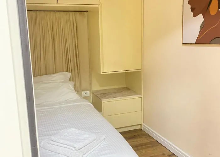 דירה Near Me טיראנה